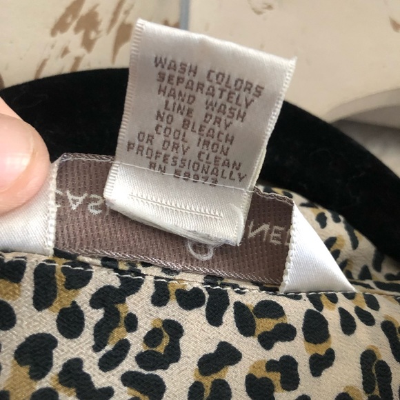 Vintage Leopard Animal Print Silk Button Up - Picture 5 of 7